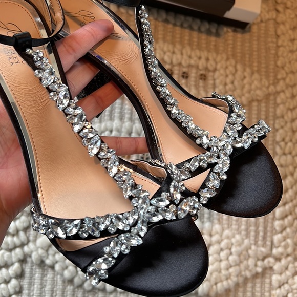 Badgley Mischka crystal sandals high heels size us8.5 - Picture 2 of 11
